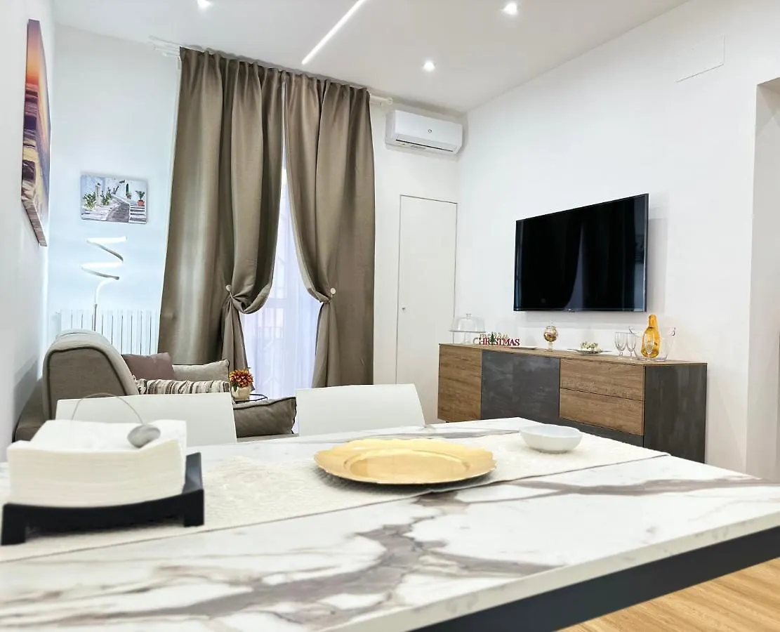 Apartament Housesea 21 Bari
